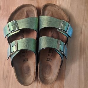 Birkenstocks 39 Arizona Gemm Green Gold Colorshift
